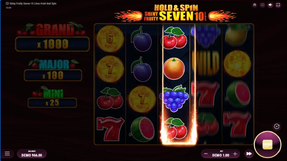 Shiny Fruity Seven 10 Lines Hold and Spin — screenshot 2