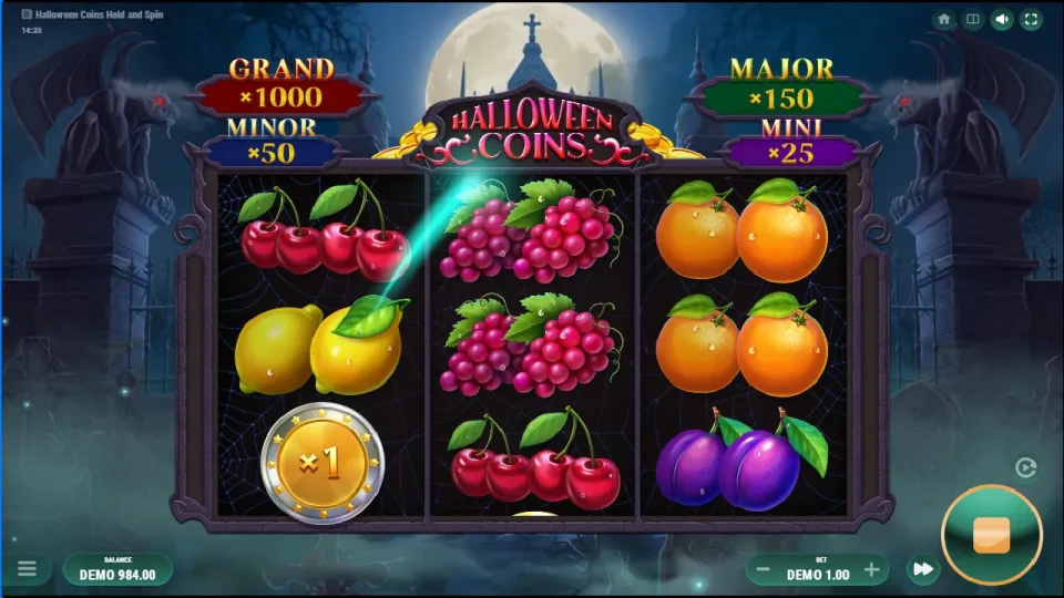 Halloween Coins Hold and Spin — screenshot 1